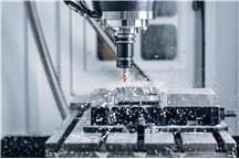 Usługi frezowania CNC w nowoczesnej fabryce