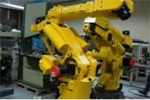 _Robot przemysłowy spawalniczy Fanuc S420iW